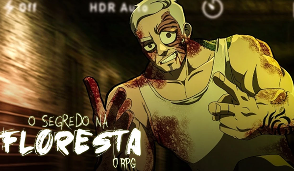 Imagem simulando a gravação de uma câmera, com ícones de interface de vídeo no topo. Em destaque, um homem forte de cabelos grisalhos e regata branca (Christopher), com o rosto e os braços sujos de sangue, estendendo a mão trêmula em direção à lente. O título "O Segredo na Floresta O RPG" está no canto inferior esquerdo.